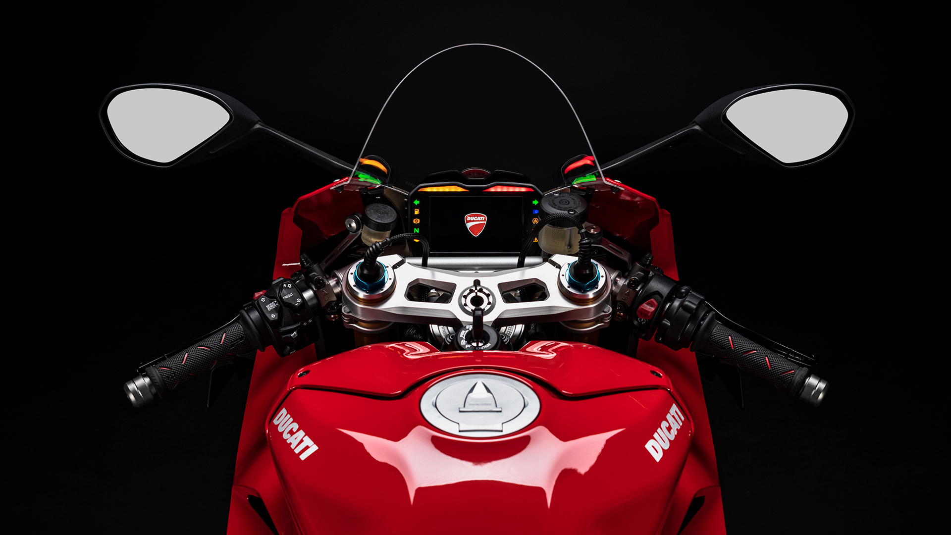 Panigale-V4-S-MY20-Red-05-Gallery-1920x1080