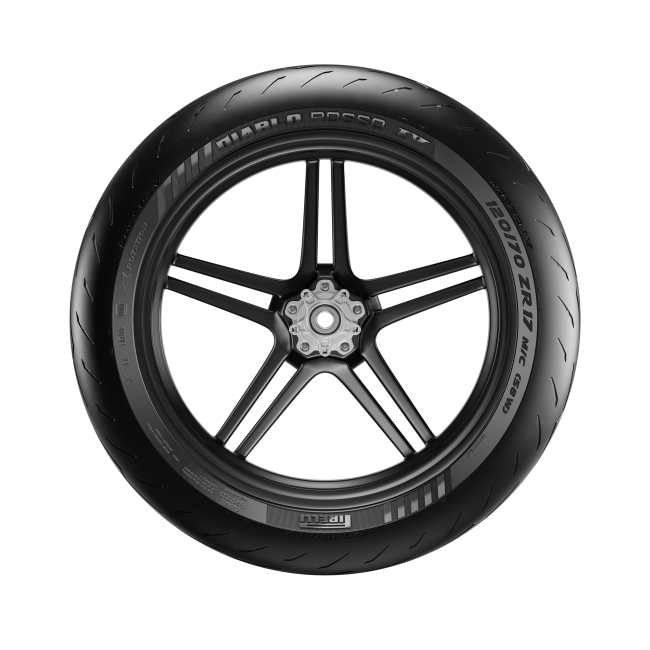 Pirelli_Diablo Rosso IV_anteriore_lato